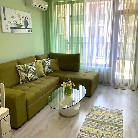 Lines Διαμέρισμα Πριμόρσκο