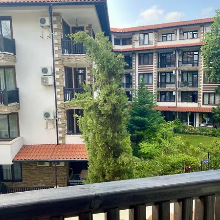 Διαμέρισμα Lines *