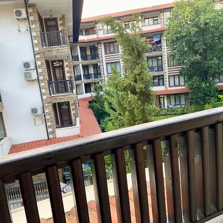 Lines * Πριμόρσκο